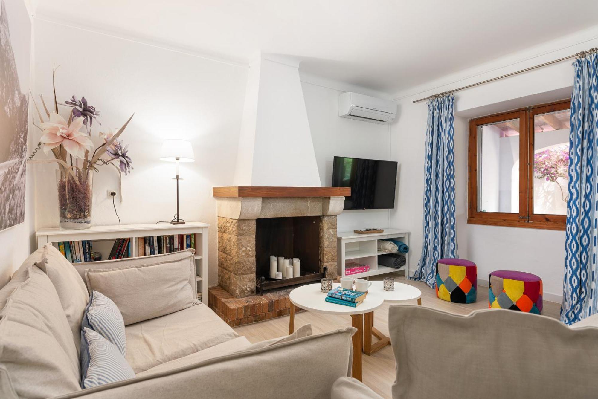 Camproig Holiday Home Alaró Εξωτερικό φωτογραφία